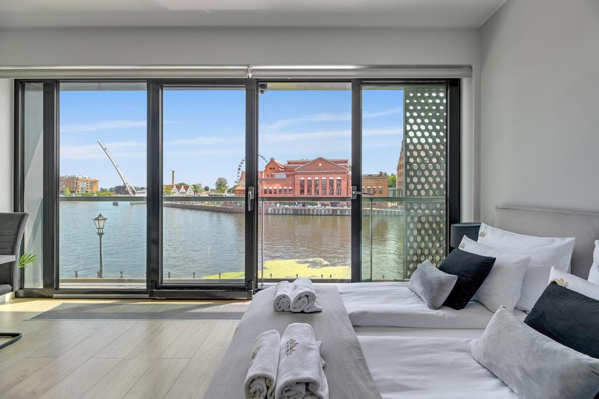 Apartament Symfonia Amazing River View By Downtown *